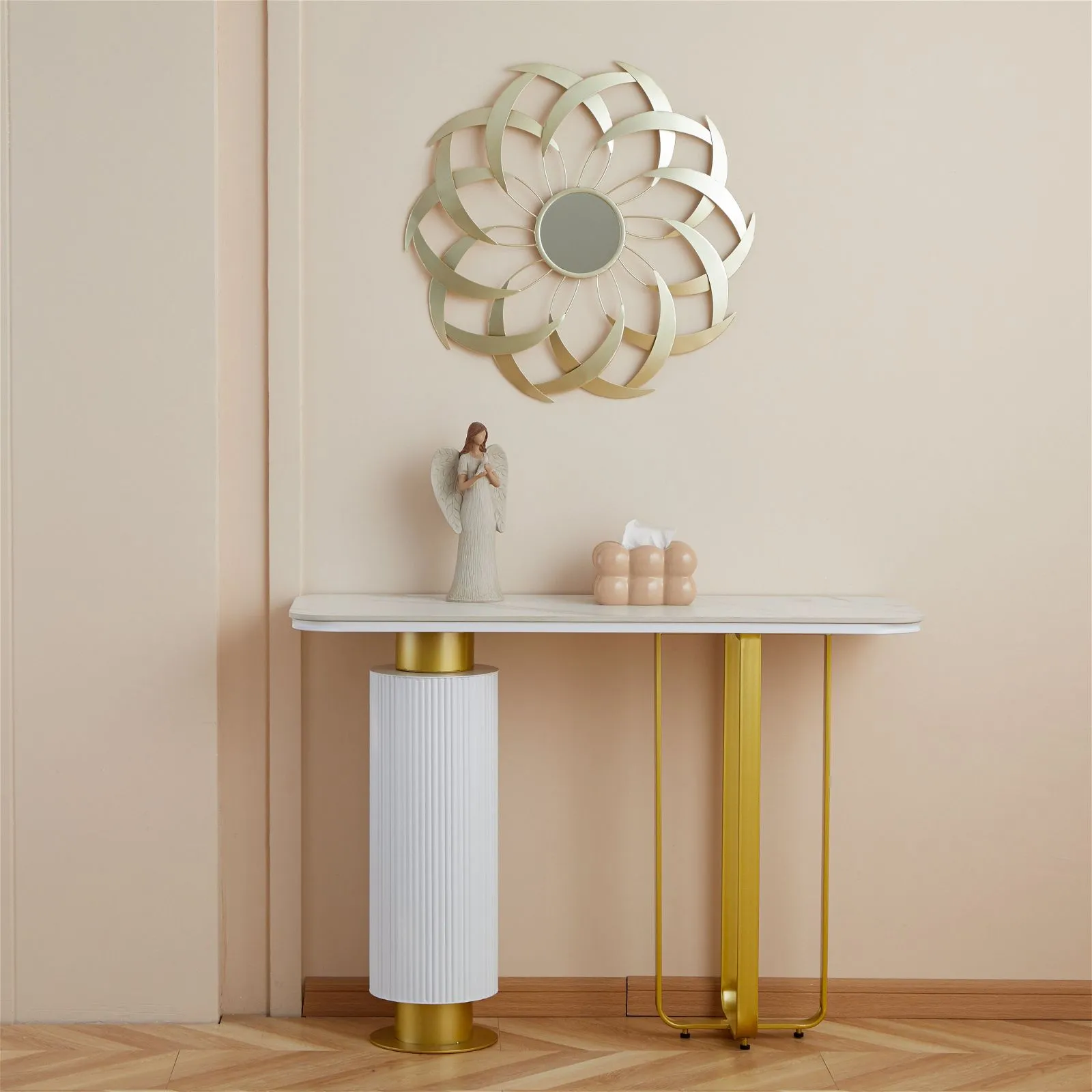 ARI Mirror 700mm Stylized Leaf Design Gold by Criterion