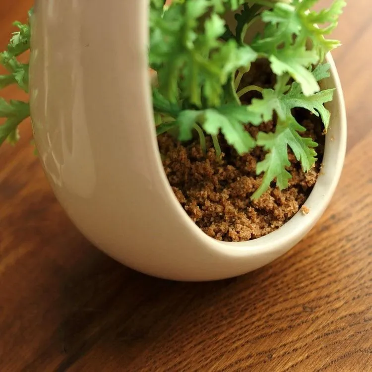 Decorative Ceramic Hanging Planter Pot with Artificial Plant