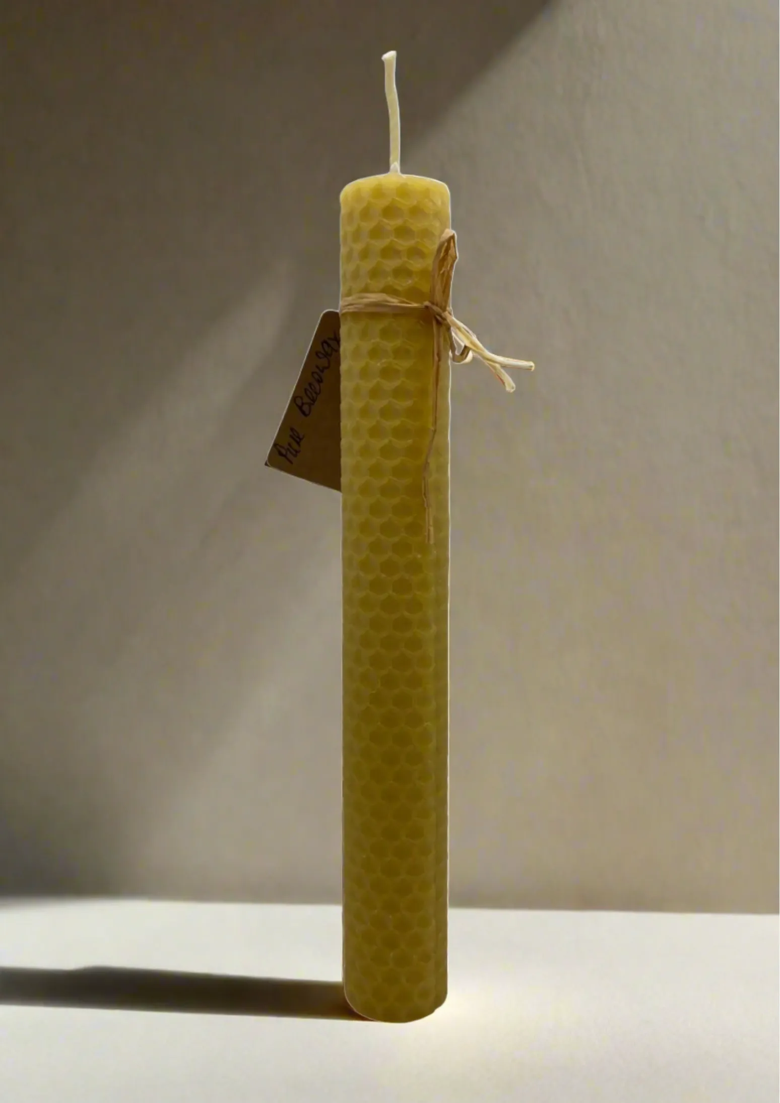 Hand rolled beeswax candle (Pair)