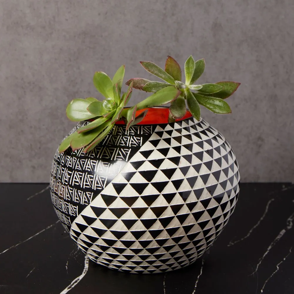 Kisii Soapstone Geometric Etched Succulent Pot Set