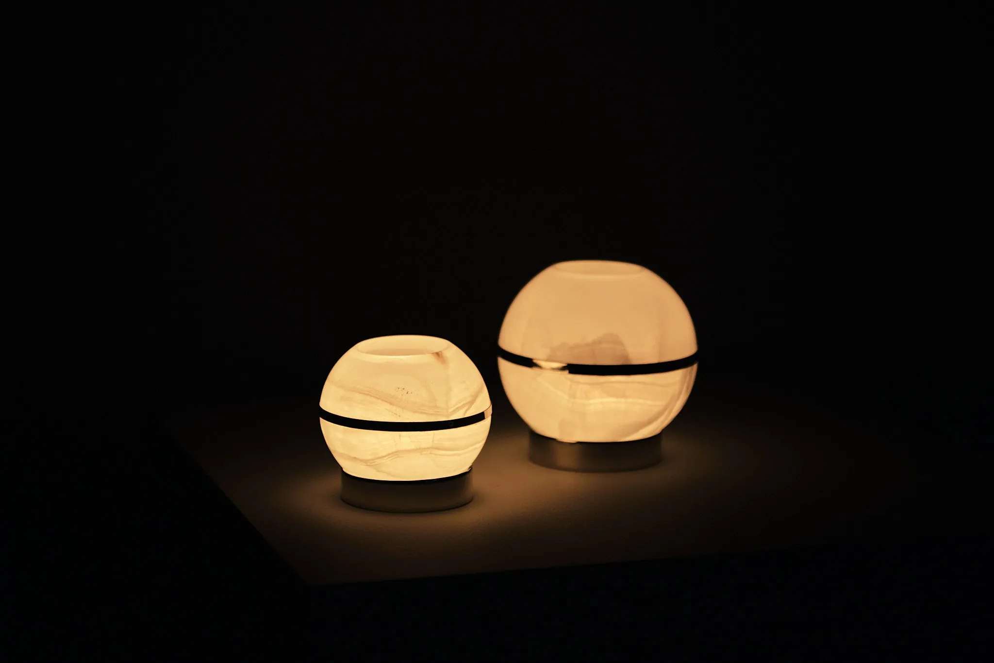 Salta Round Onxy Stone Candleholders