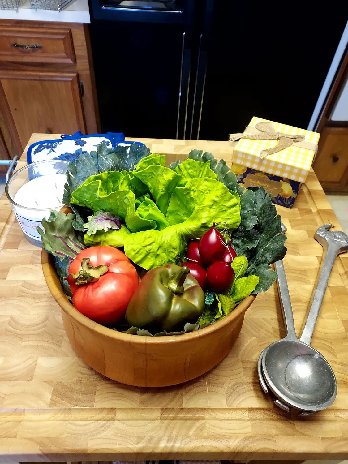 VINTAGE WILLIAMS SONOMA RETIRED CLASSIC YELLOW BIRCH WOOD SALAD BOWL JOHN MCLEOD DESIGN MADE IN VERMONT, USA