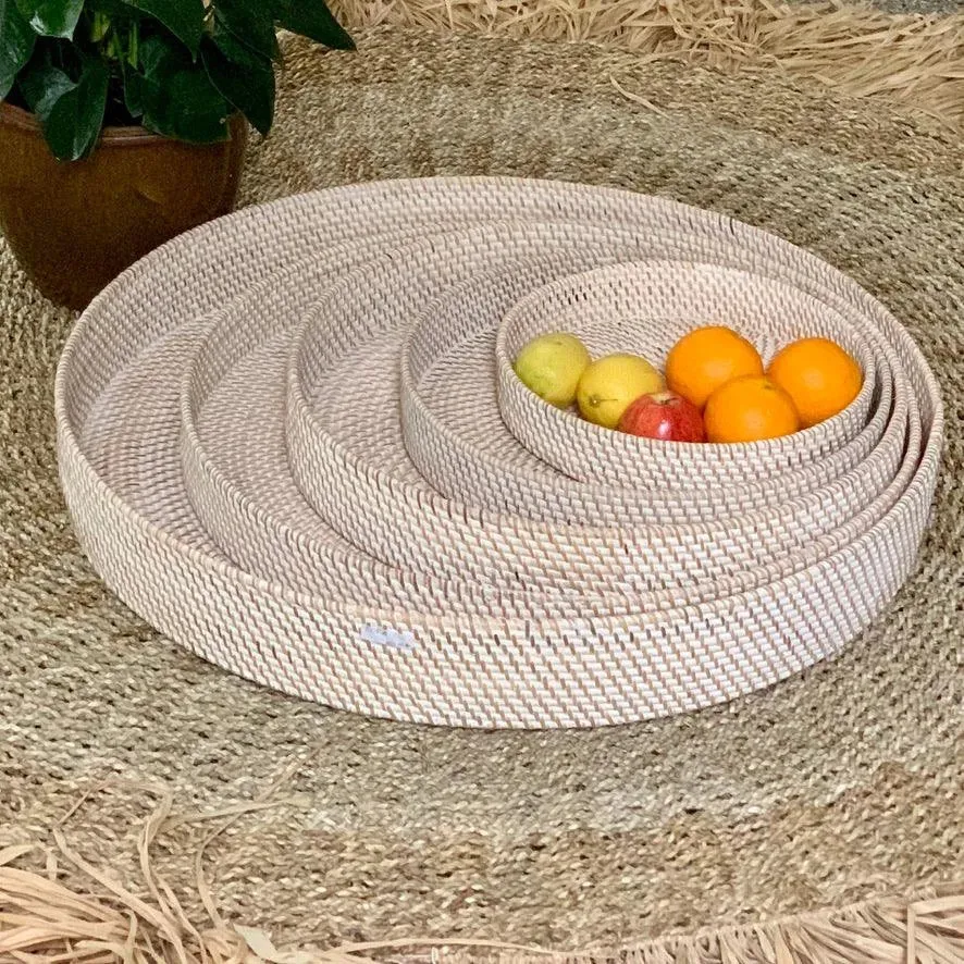 Wicker V Round Tray Whitewash